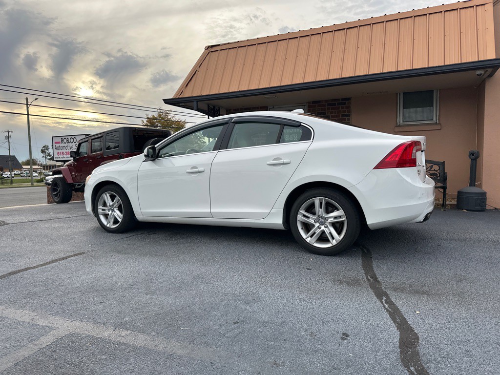 2015 Volvo S60 Image 6