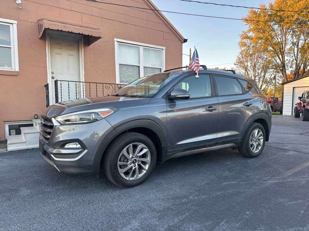 2016 Hyundai Tucson Image 1