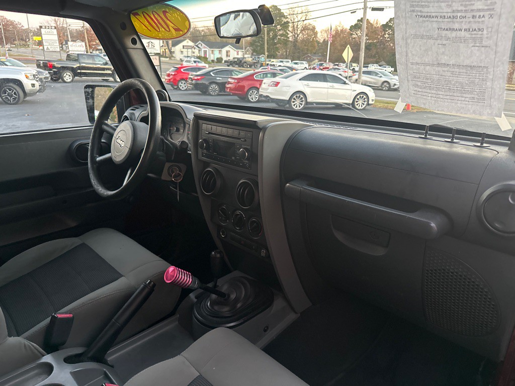2007 Jeep Wrangler Image 10