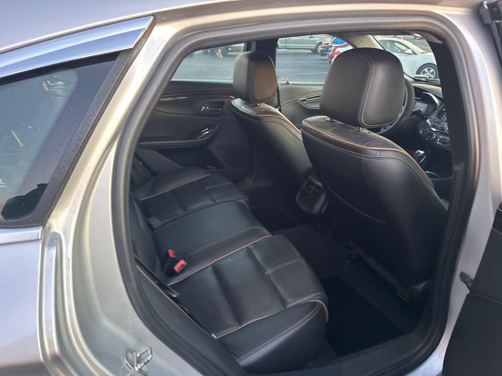 2017 Chevrolet Impala Image 8