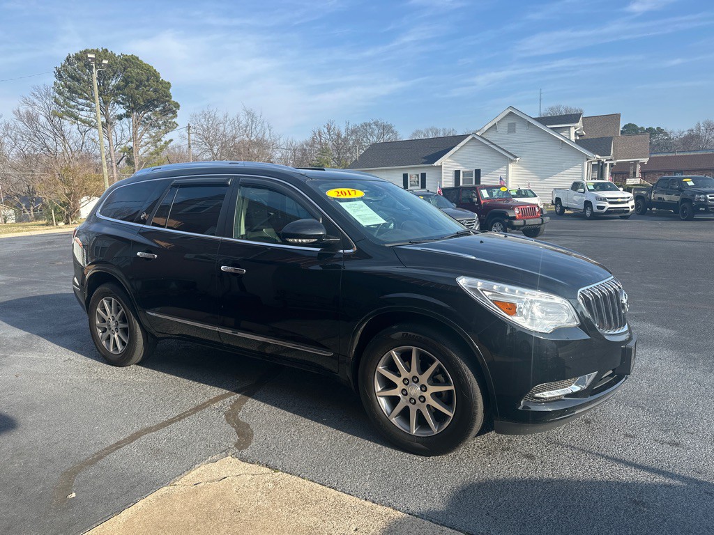 2017 Buick Enclave Image 3