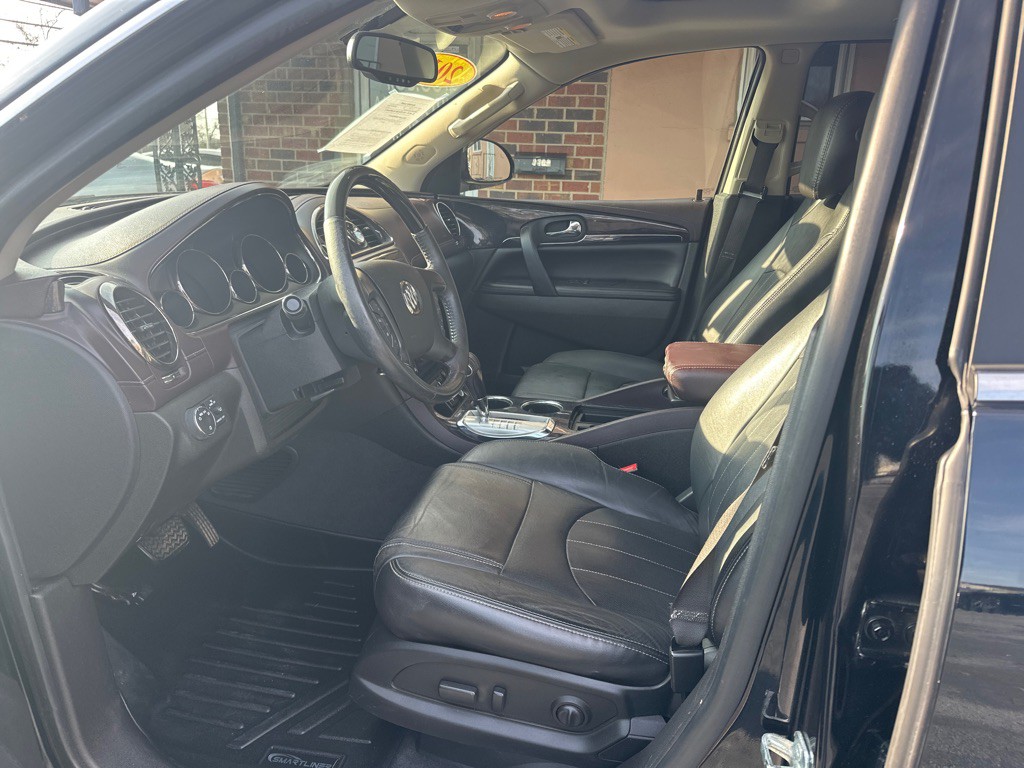 2017 Buick Enclave Image 7