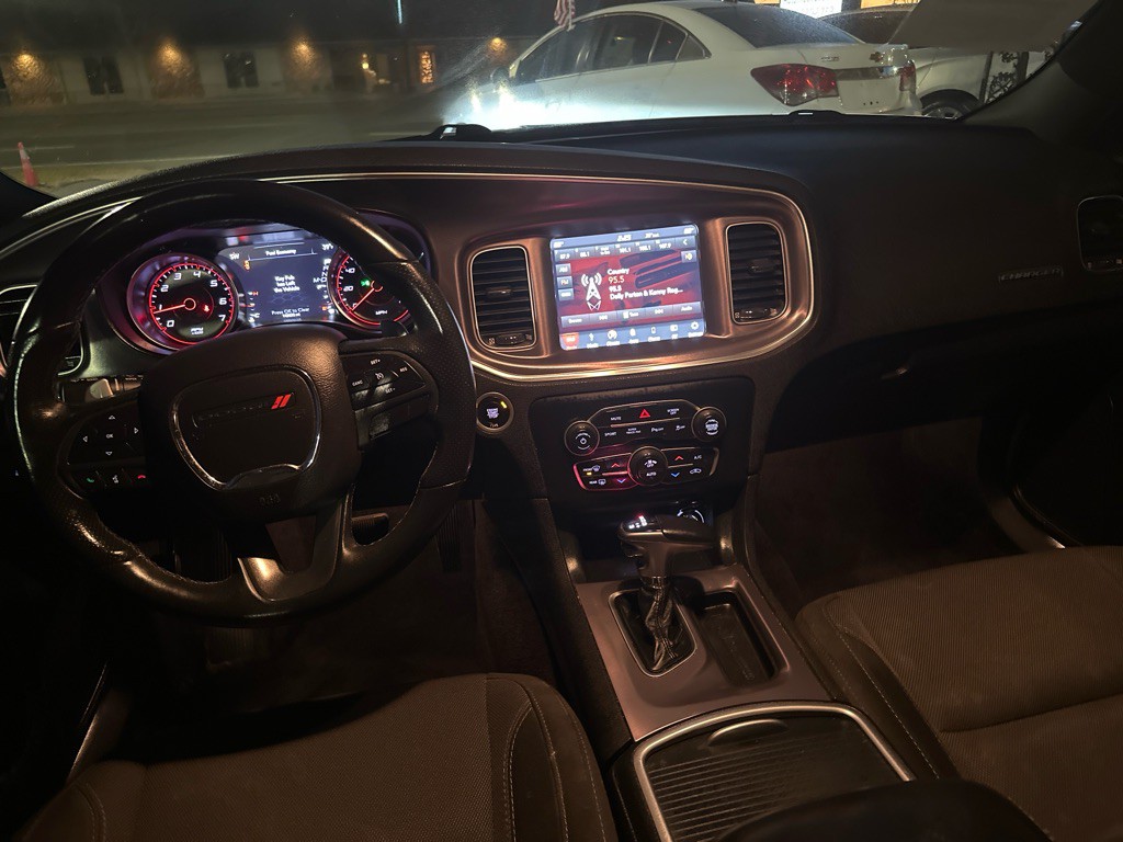 2019 Dodge Charger Image 7