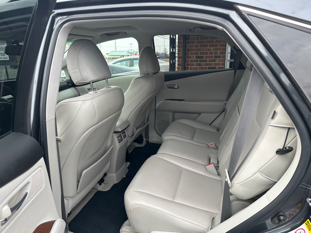 2010 Lexus RX Image 7