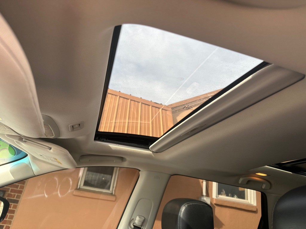 2015 Nissan Pathfinder Image 8