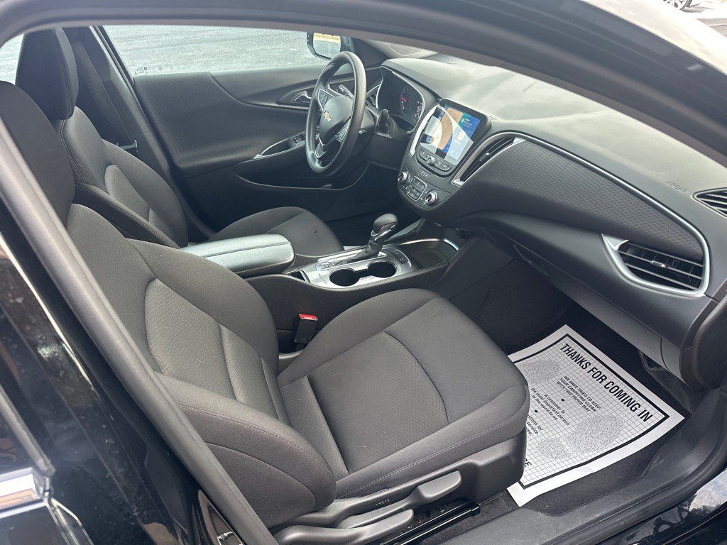 2024 Chevrolet Malibu Image 10