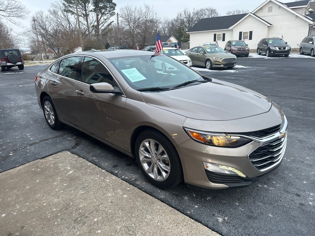 2023 Chevrolet Malibu Image 3
