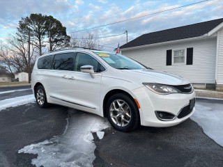 Image for 2018 Chrysler Pacifica Limited ID: 7179730