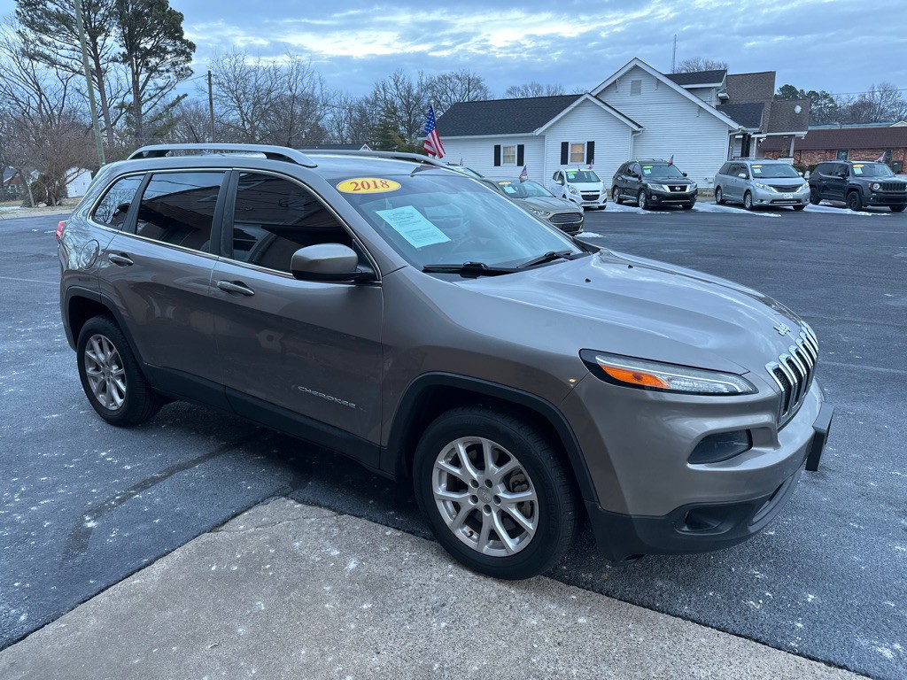 2018 Jeep Cherokee Image 4