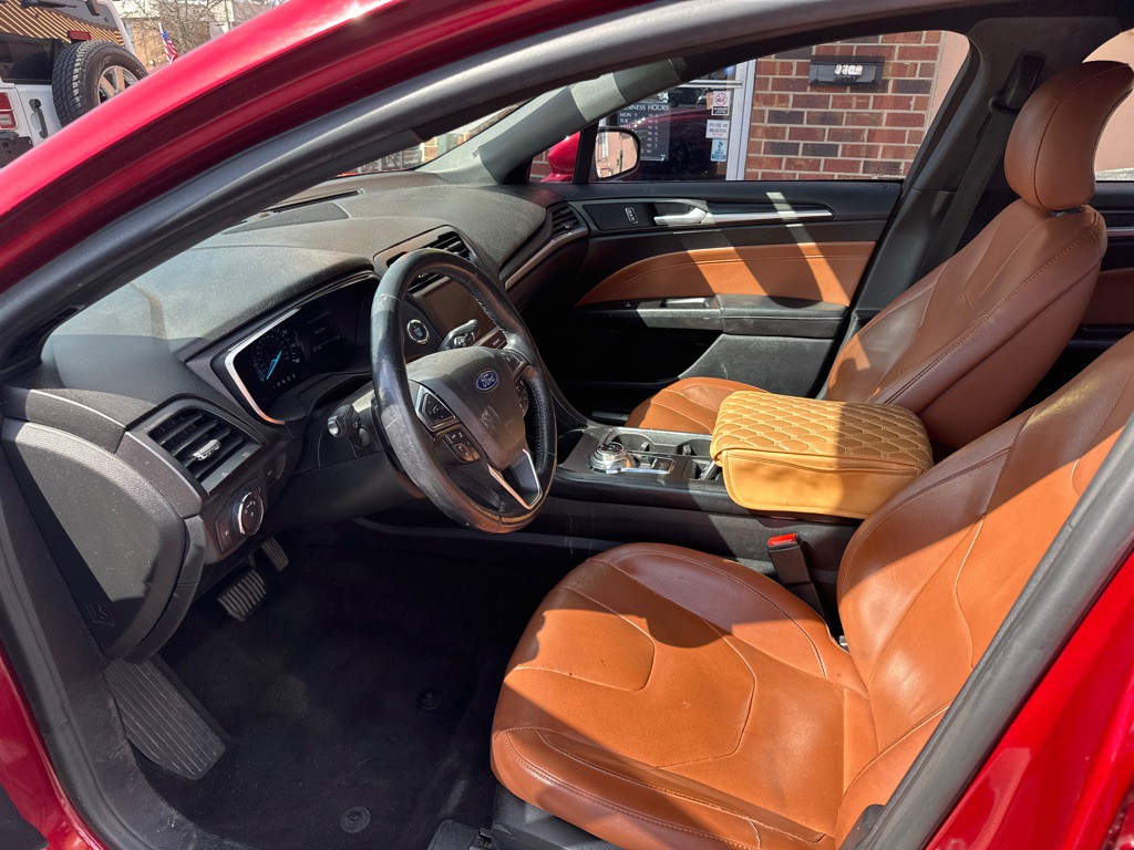 2019 Ford Fusion Image 5