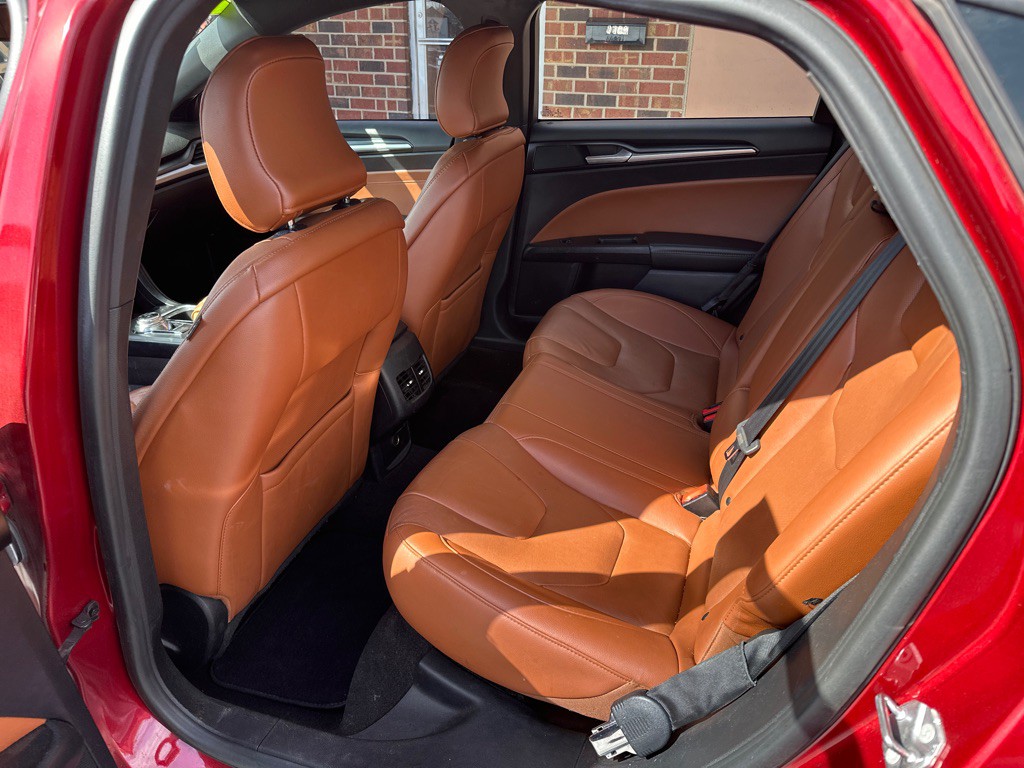 2019 Ford Fusion Image 6