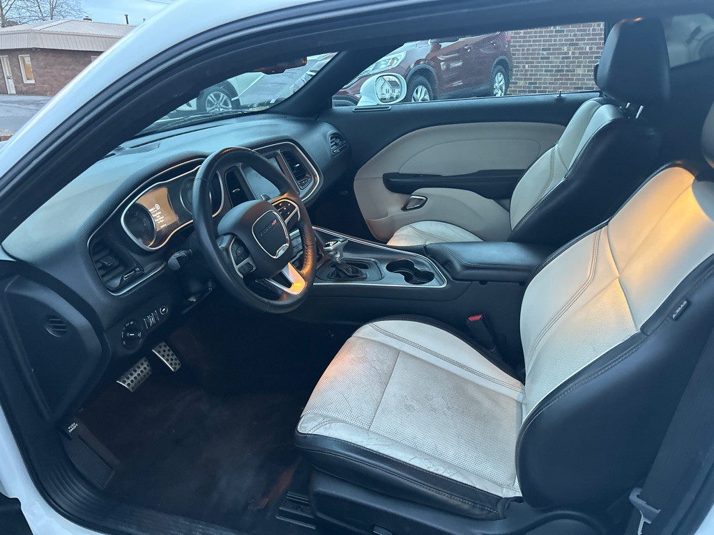 2018 Dodge Challenger Image 5