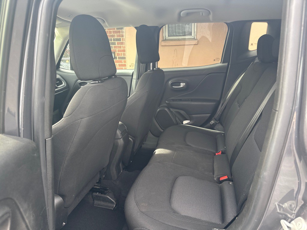 2023 Jeep Renegade Image 7