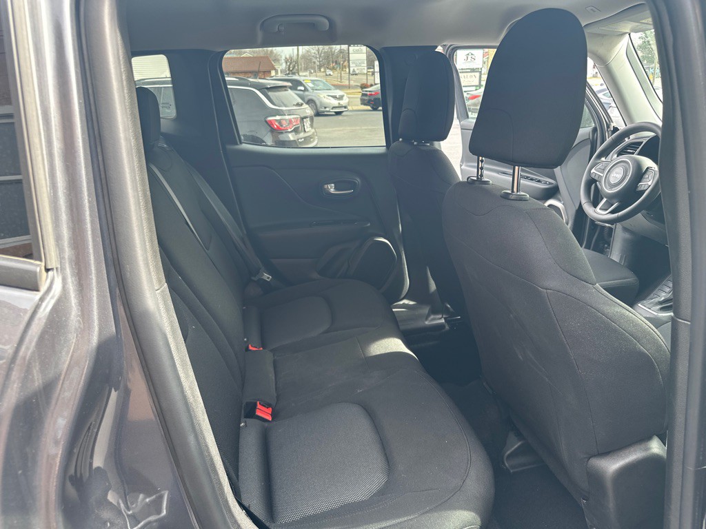 2023 Jeep Renegade Image 9