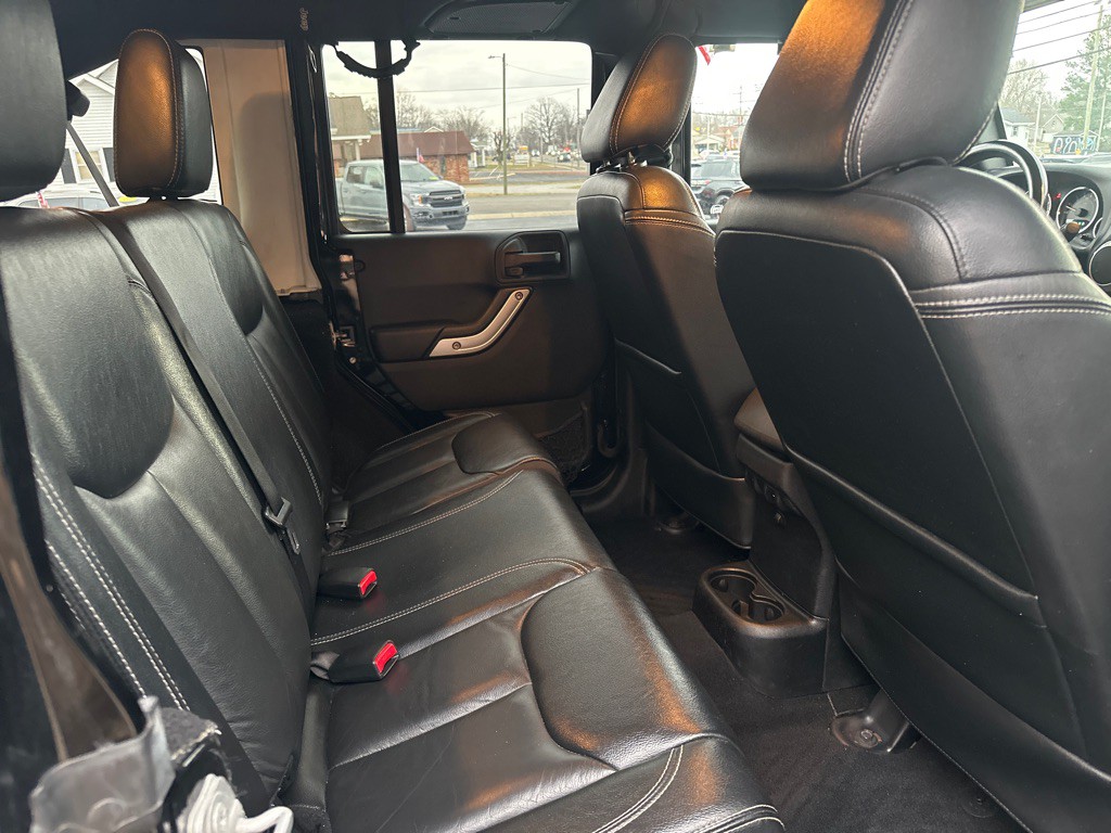 2015 Jeep Wrangler Unlimited Image 11