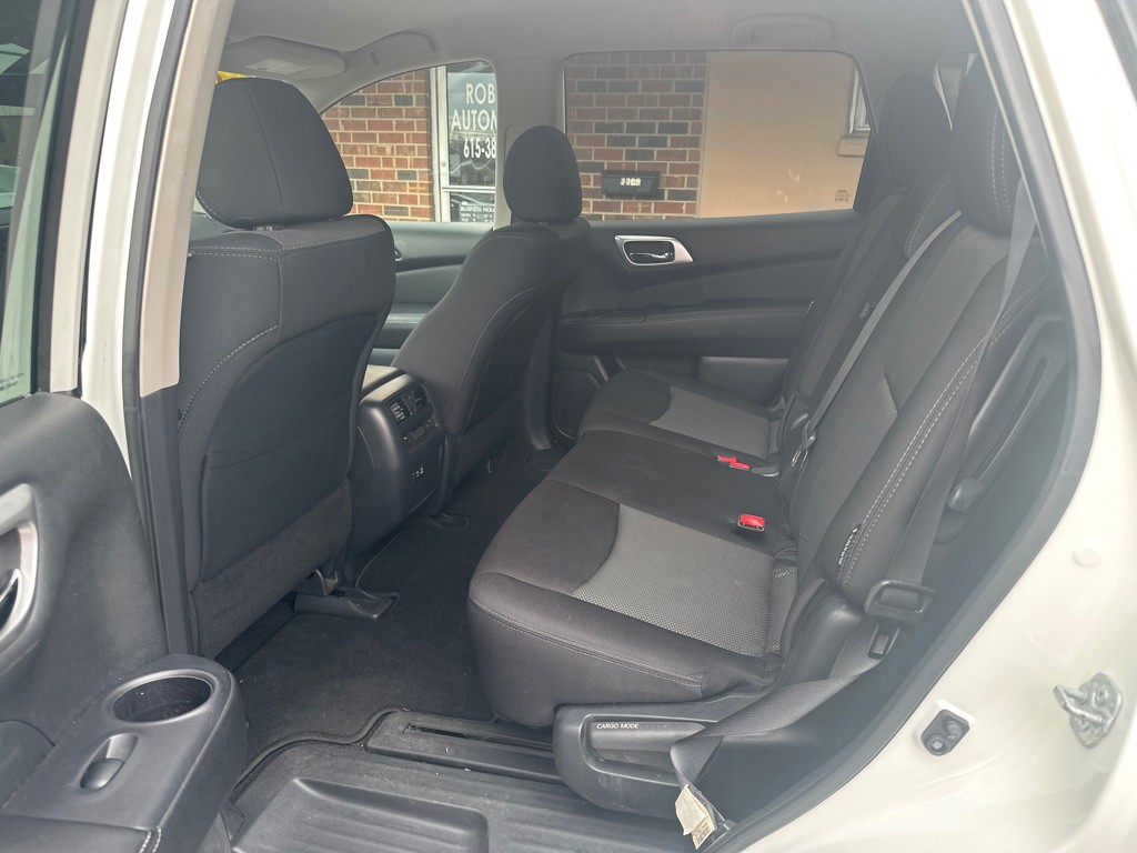 2020 Nissan Pathfinder Image 8