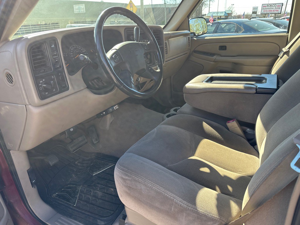 2004 GMC Sierra Image 5