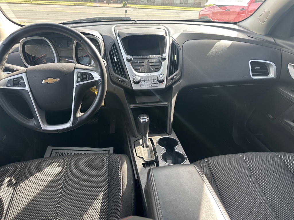 2017 Chevrolet Equinox Image 7