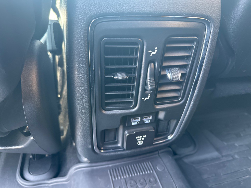 2019 Jeep Grand Cherokee Image 10