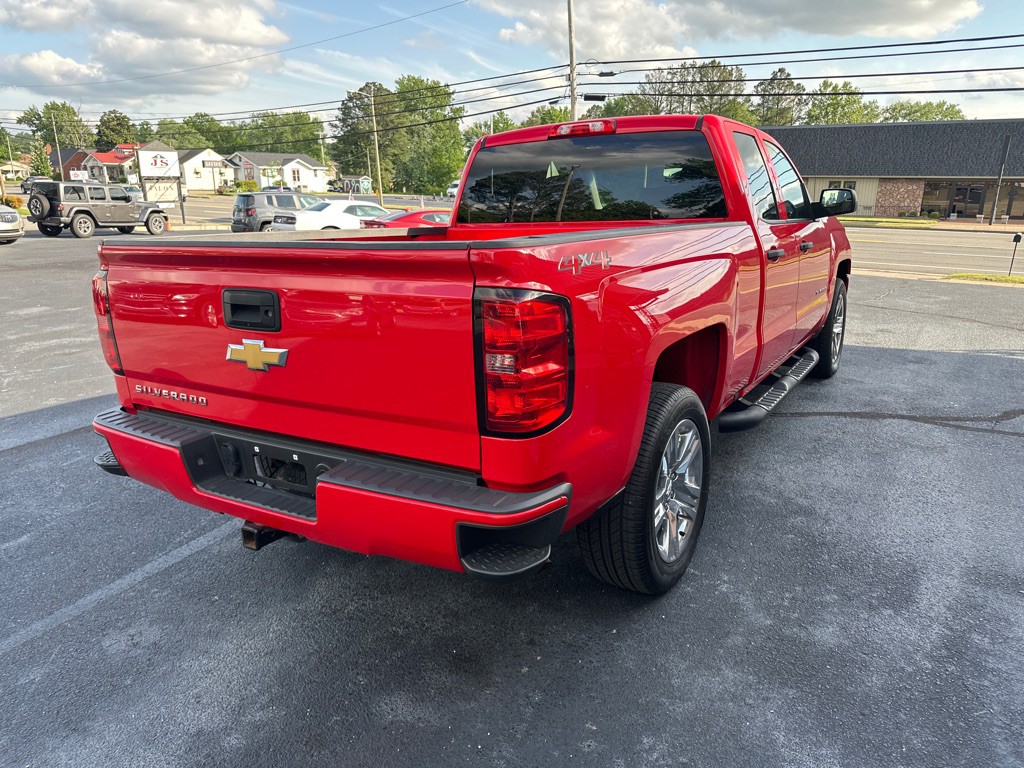 2018 Chevrolet Silverado 1500 Image 4