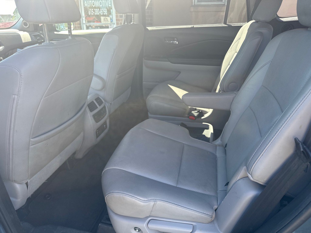 2016 Honda Pilot Image 6