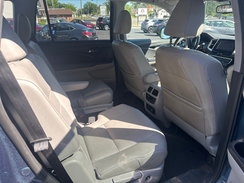 2016 Honda Pilot Image 10