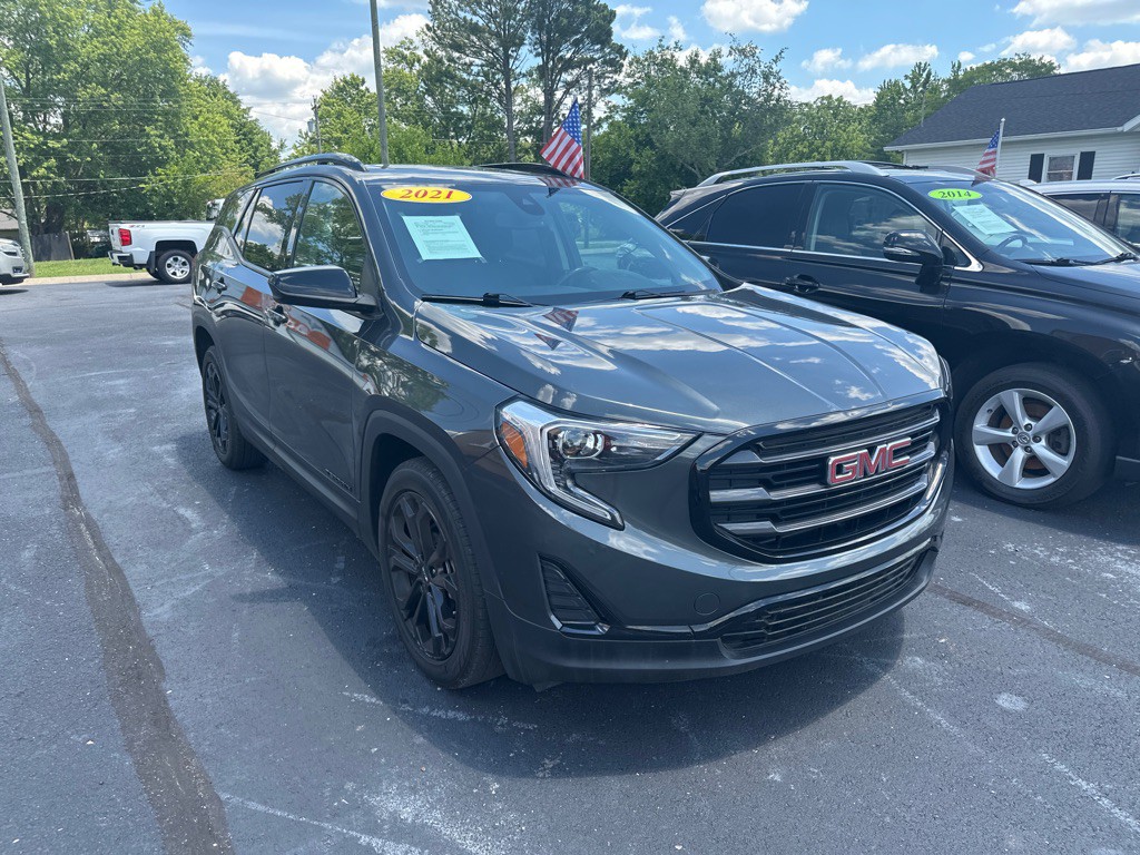 2021 GMC Terrain Image 2