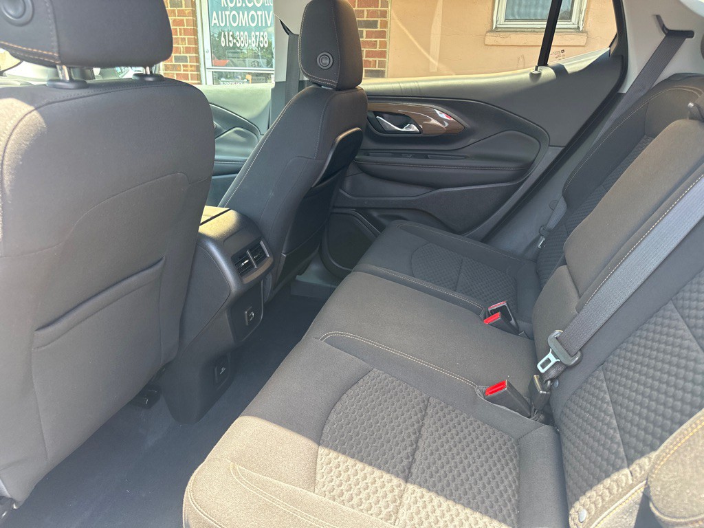 2020 GMC Terrain Image 6
