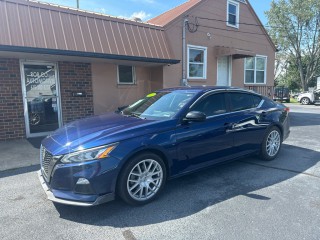 Image for 2020 Nissan Altima SR ID: 7486669