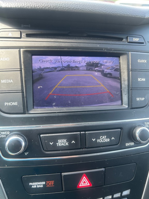 2017 Hyundai Santa Fe Sport Image 11