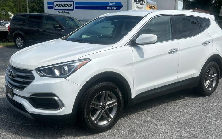 2017 Hyundai Santa Fe Sport Image 1