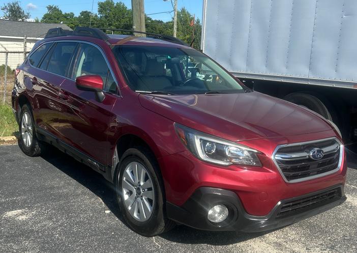 2018 Subaru Outback Image 2