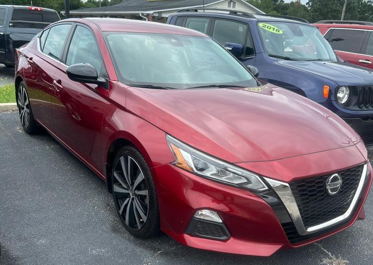 2020 Nissan Altima Image 2