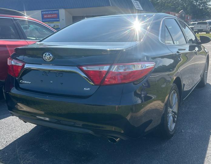2016 Toyota Camry Image 4