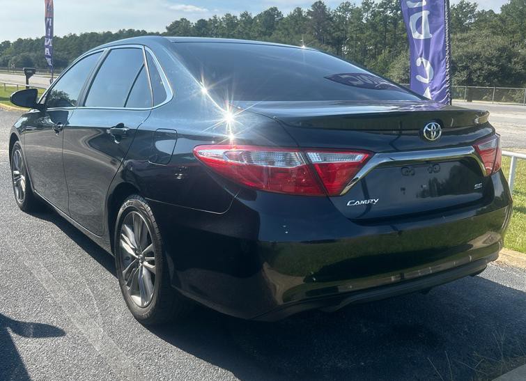 2016 Toyota Camry Image 5