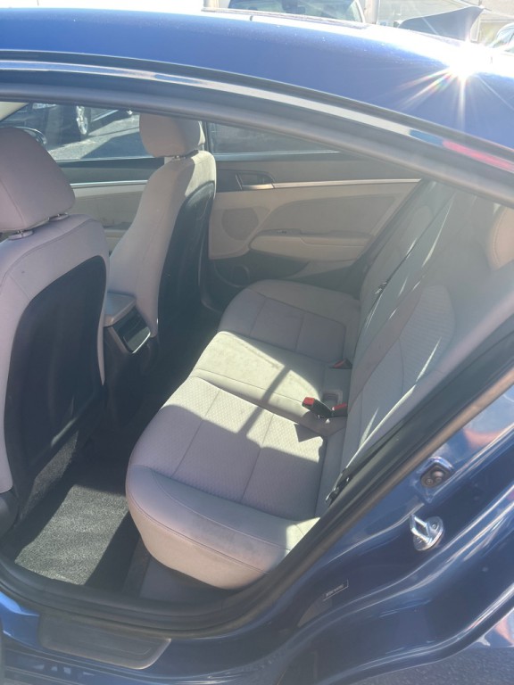 2020 Hyundai Elantra Image 6