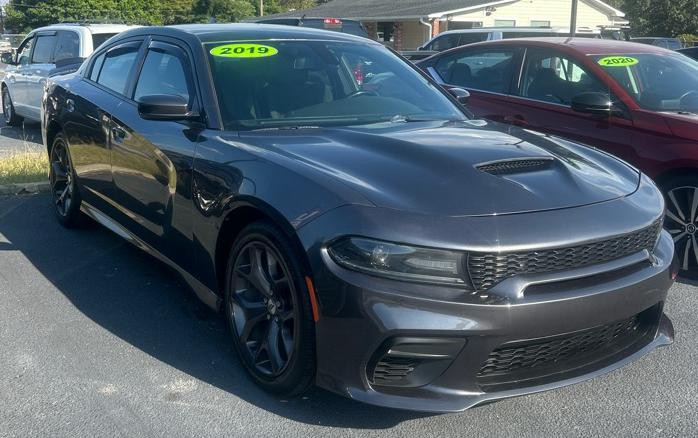 2019 Dodge Charger Image 1