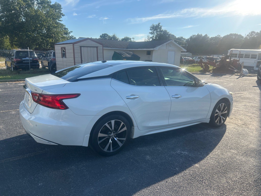 2018 Nissan Maxima Image 4