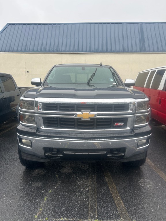 2015 Chevrolet Silverado 1500 Image 2