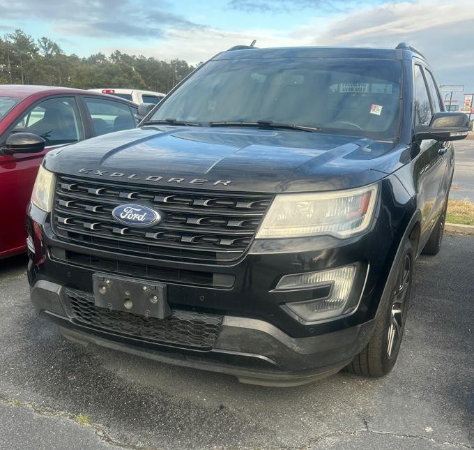 2016 Ford Explorer Image 1