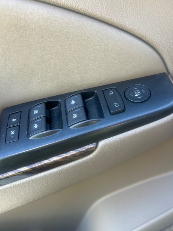 2015 GMC Yukon Image 11