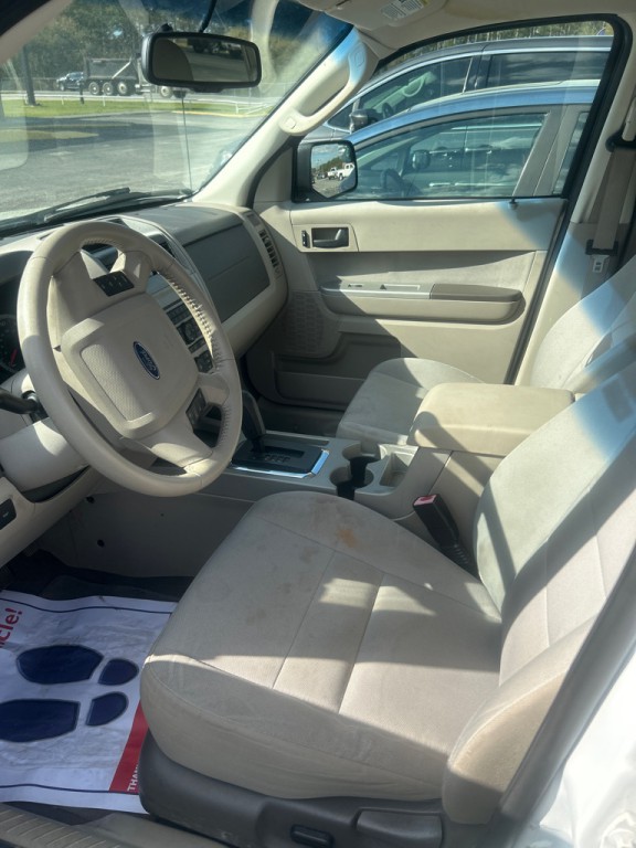 2011 Ford Escape Image 7