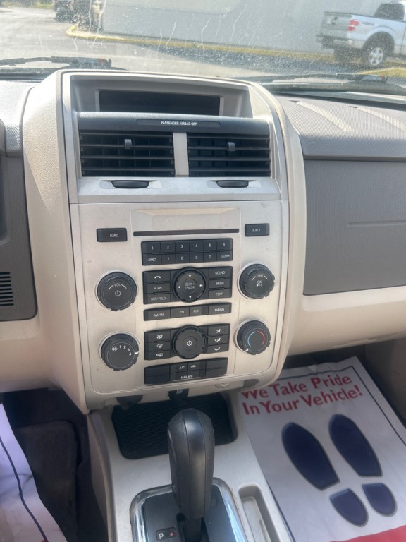 2011 Ford Escape Image 10