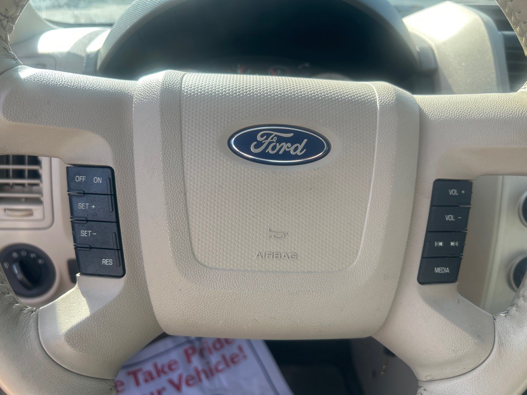 2011 Ford Escape Image 13