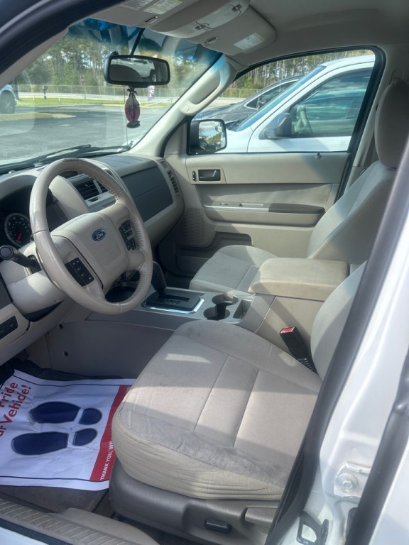 2011 Ford Escape Image 7