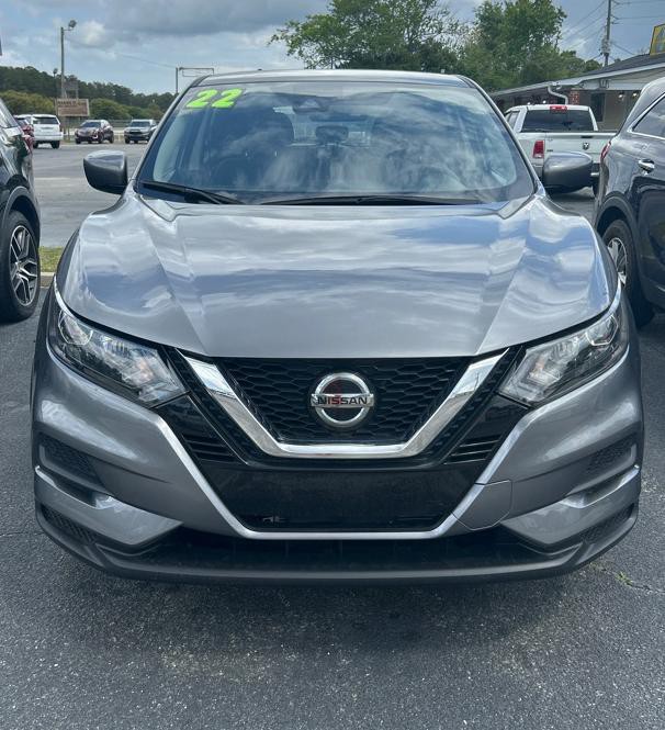 2022 Nissan Rogue Image 2