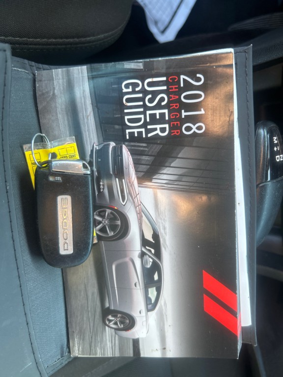 2018 Dodge Charger Image 16