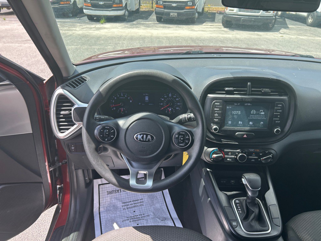 2020 Kia Soul Image 3
