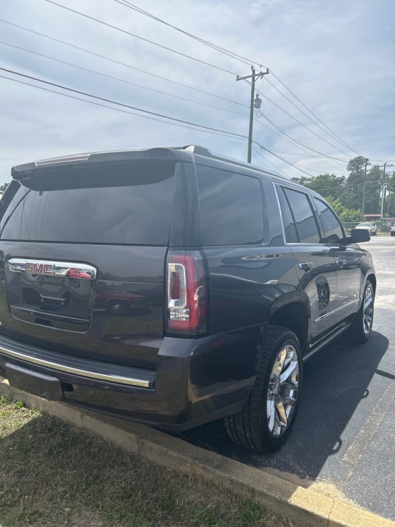 2017 GMC Yukon Image 5
