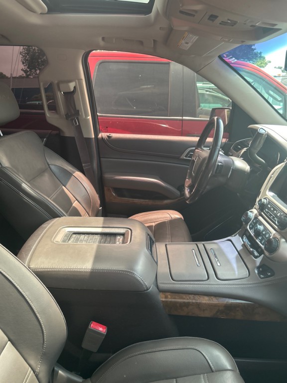 2017 GMC Yukon Image 6